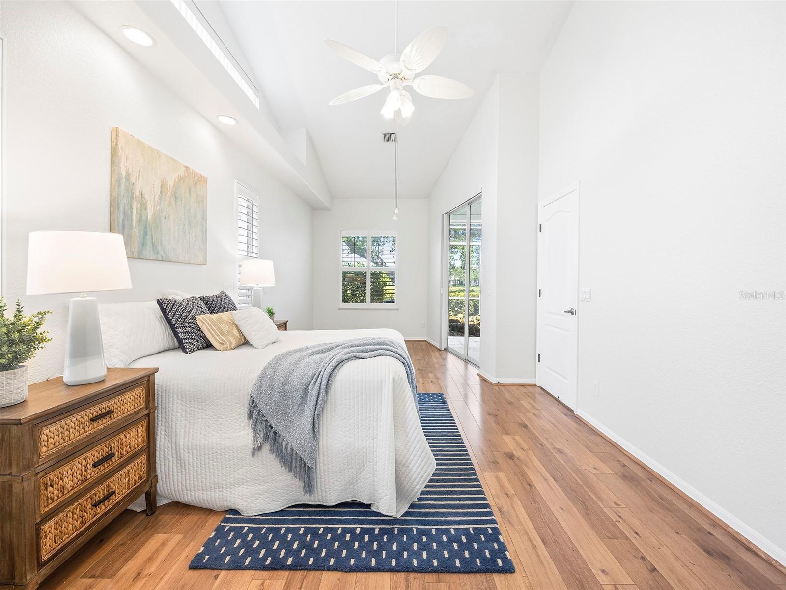 195 GRAND OAK CIR