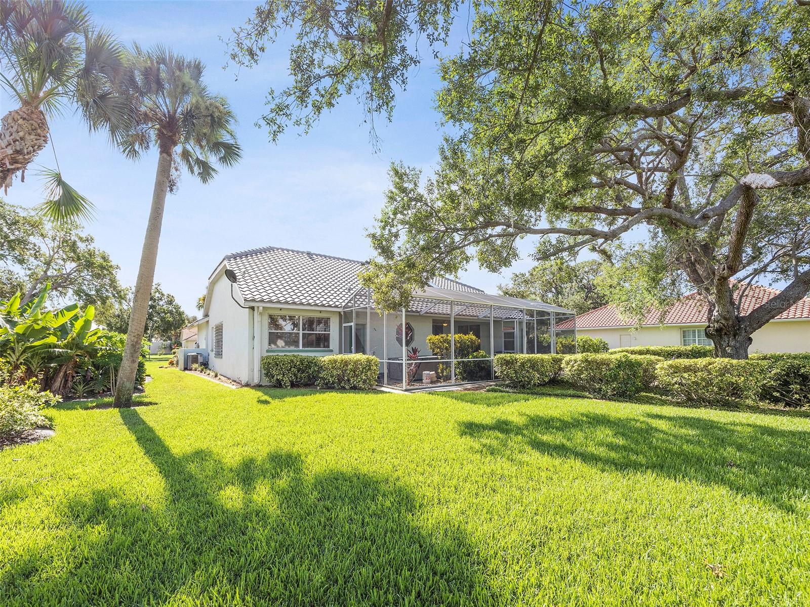 195 GRAND OAK CIR