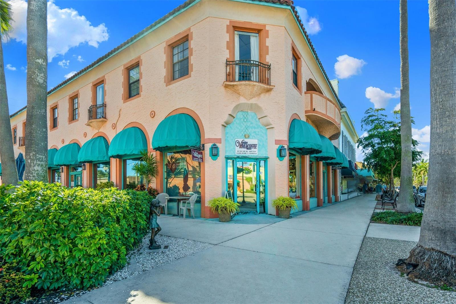 12704 RICHEZZA DR
