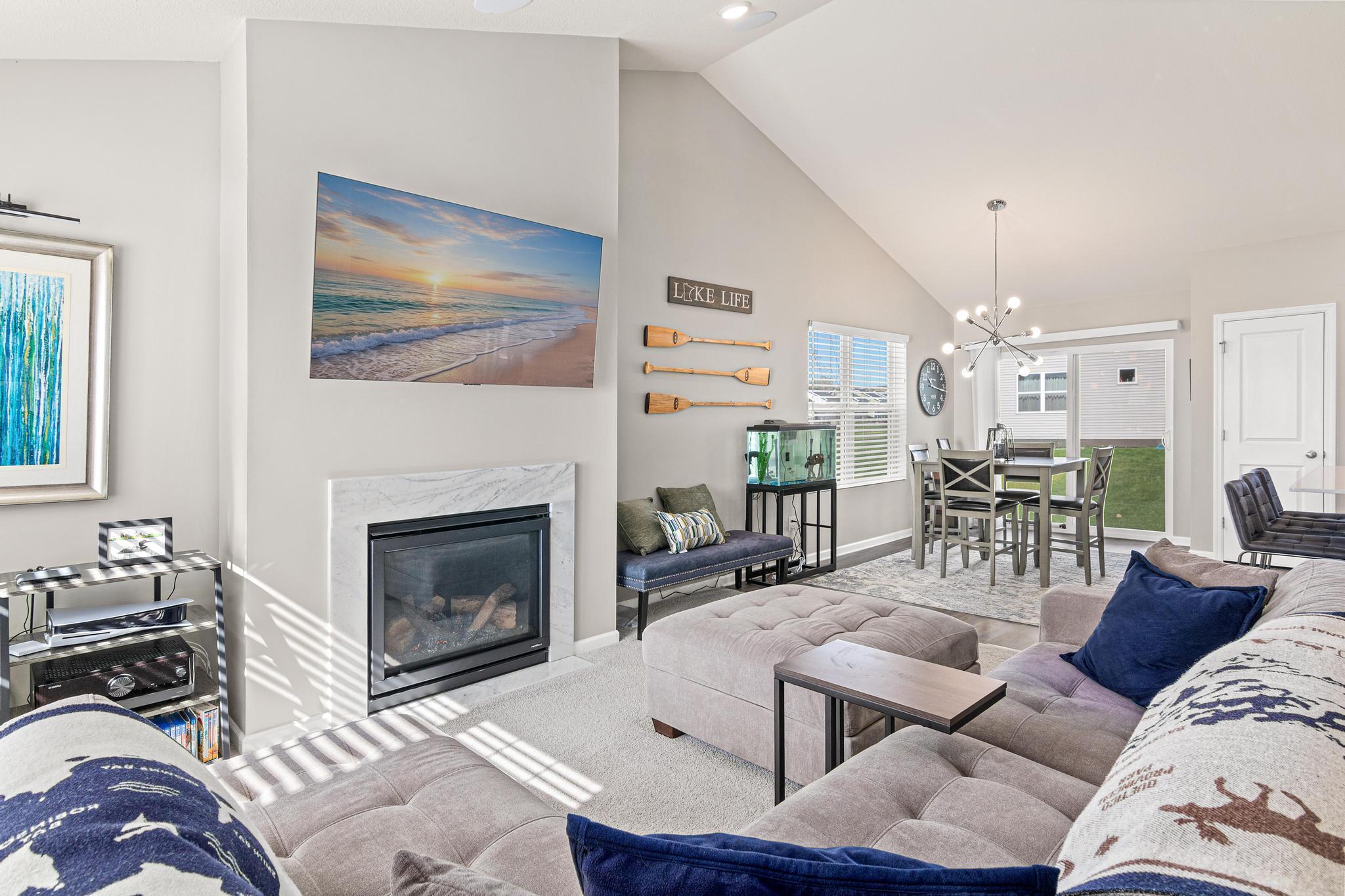 1137 Meadow Lane