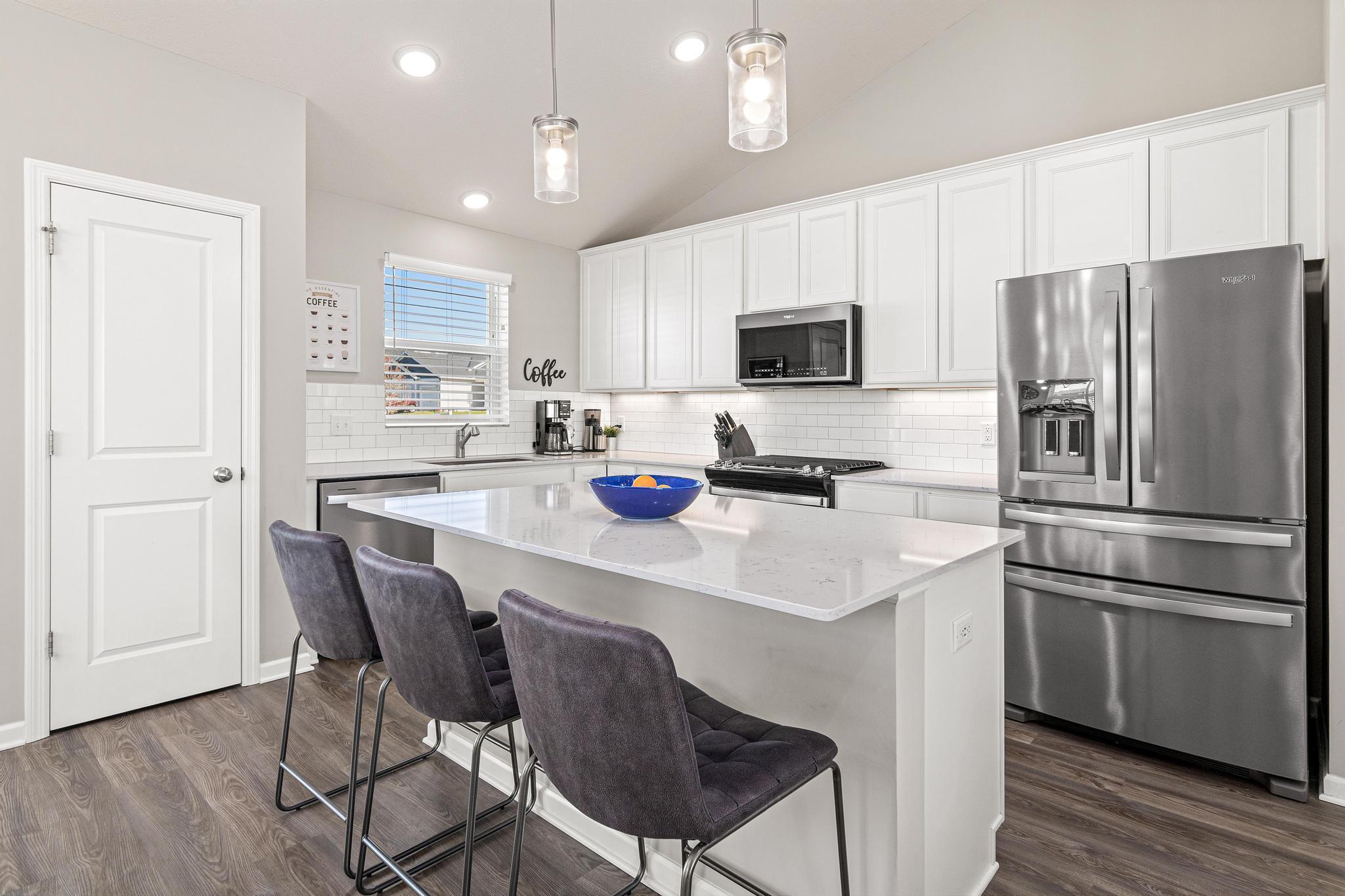 1137 Meadow Lane
