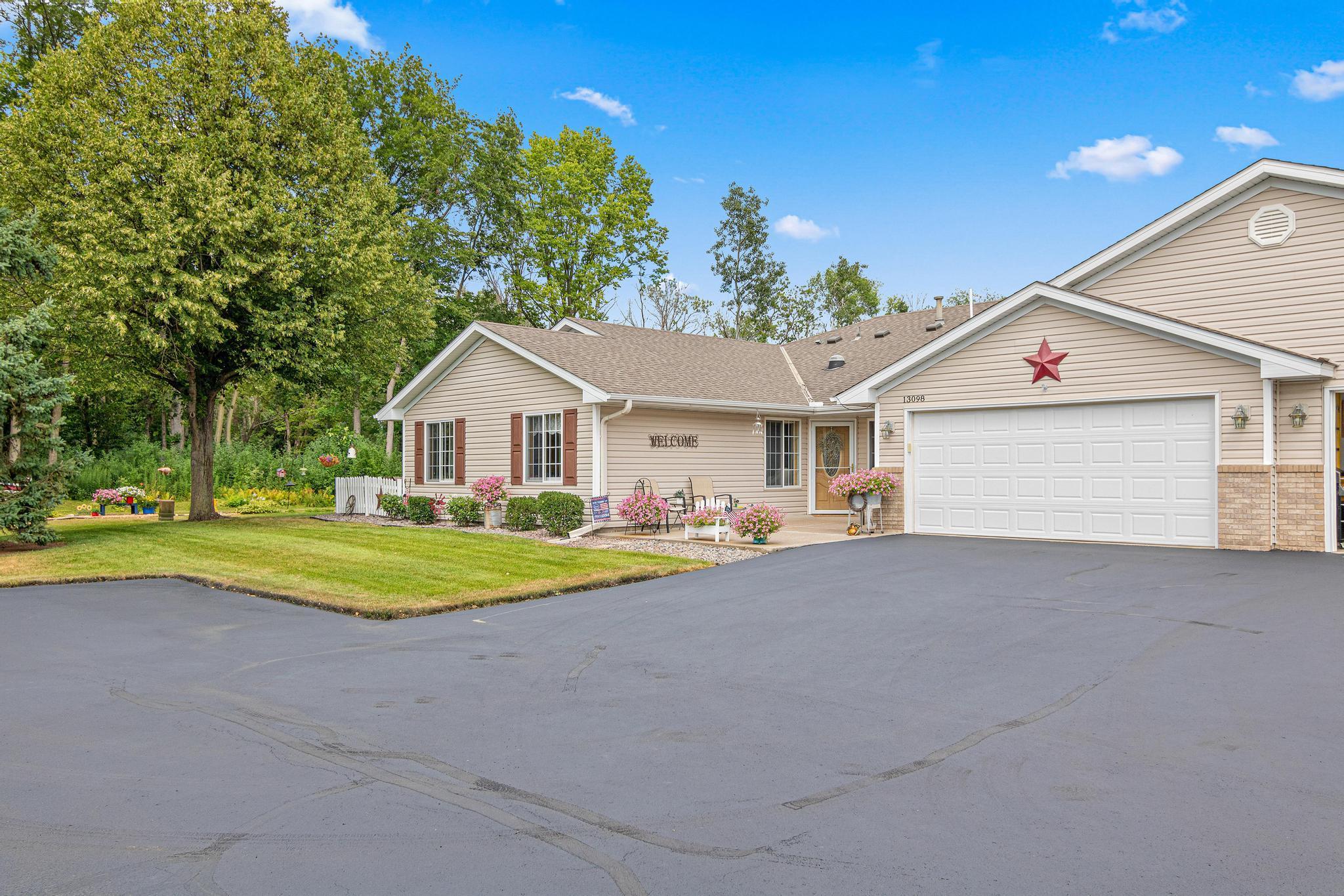 13098 Brookside Lane N