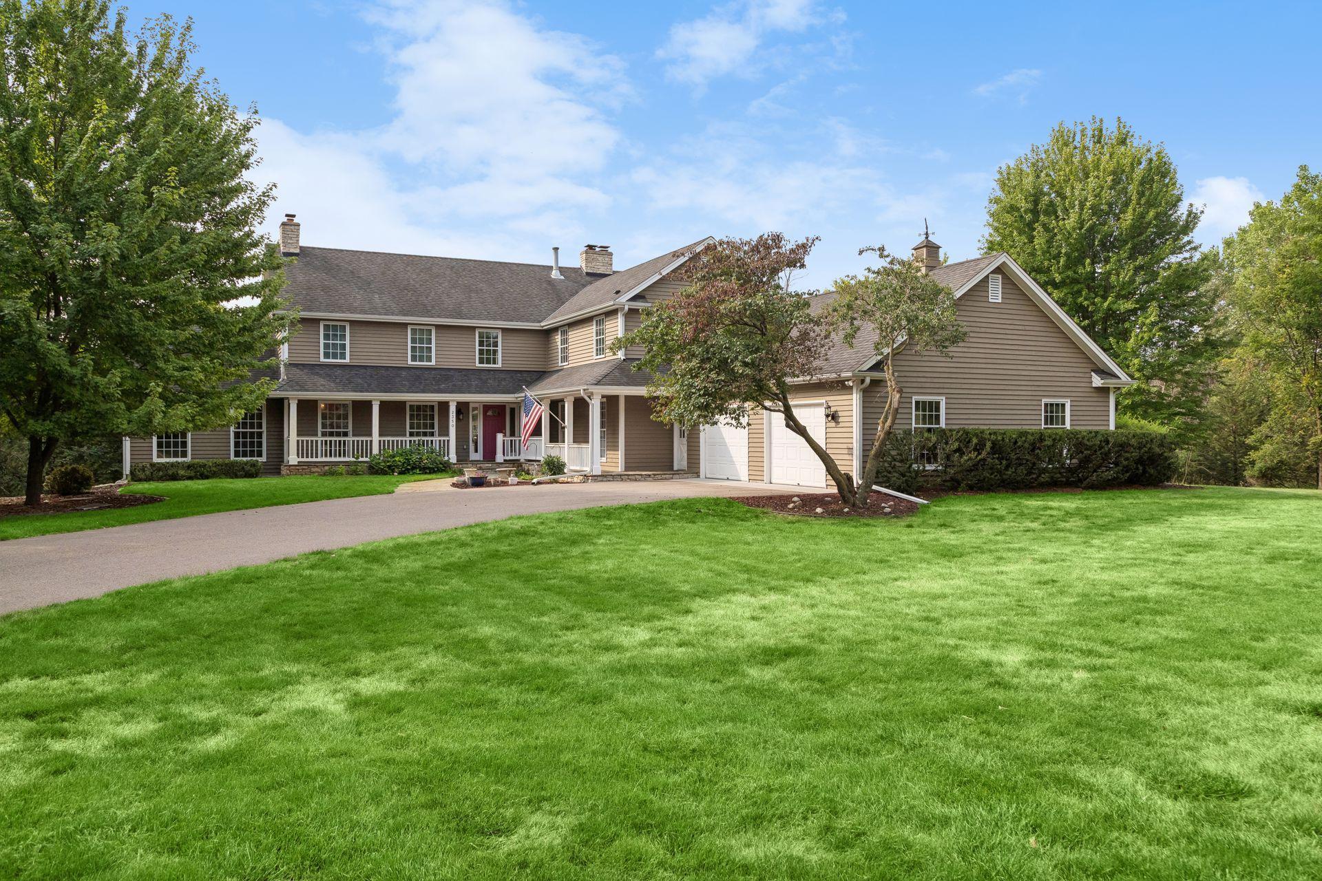 2350 Longview Circle