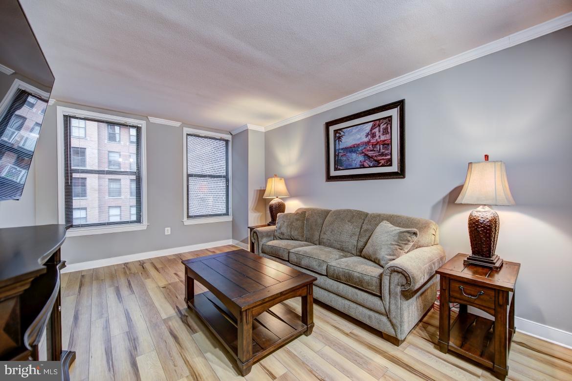 616 E STREET NW Unit: 809