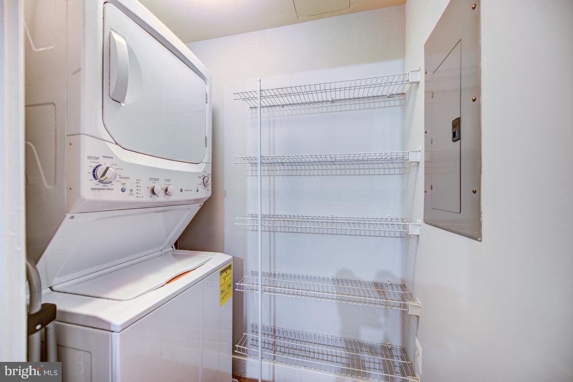 616 E STREET NW Unit: 809