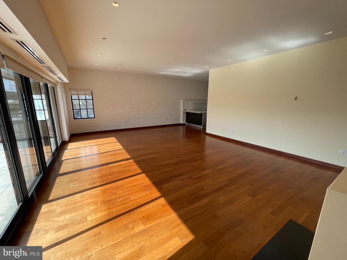 3336 CADYS ALLEY NW Unit: 201