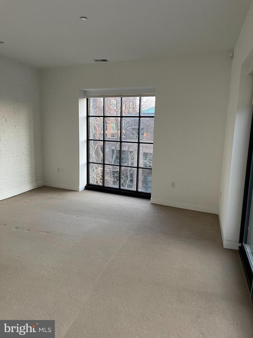 3336 CADYS ALLEY NW Unit: 201
