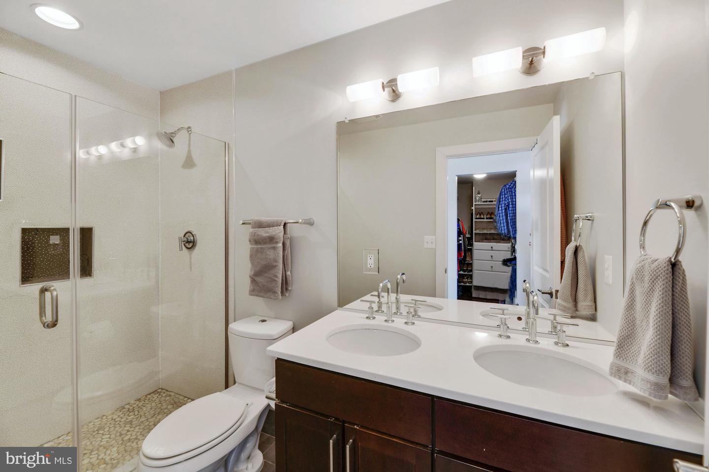 1215 N STREET NW Unit: 8