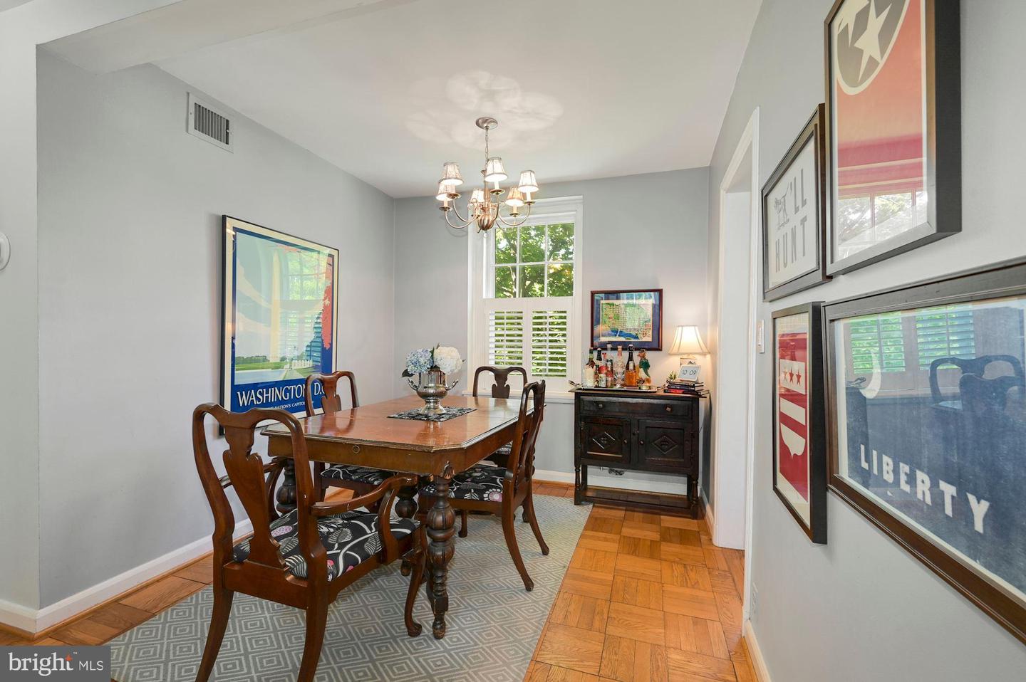 3864 PORTER STREET NW Unit: B362