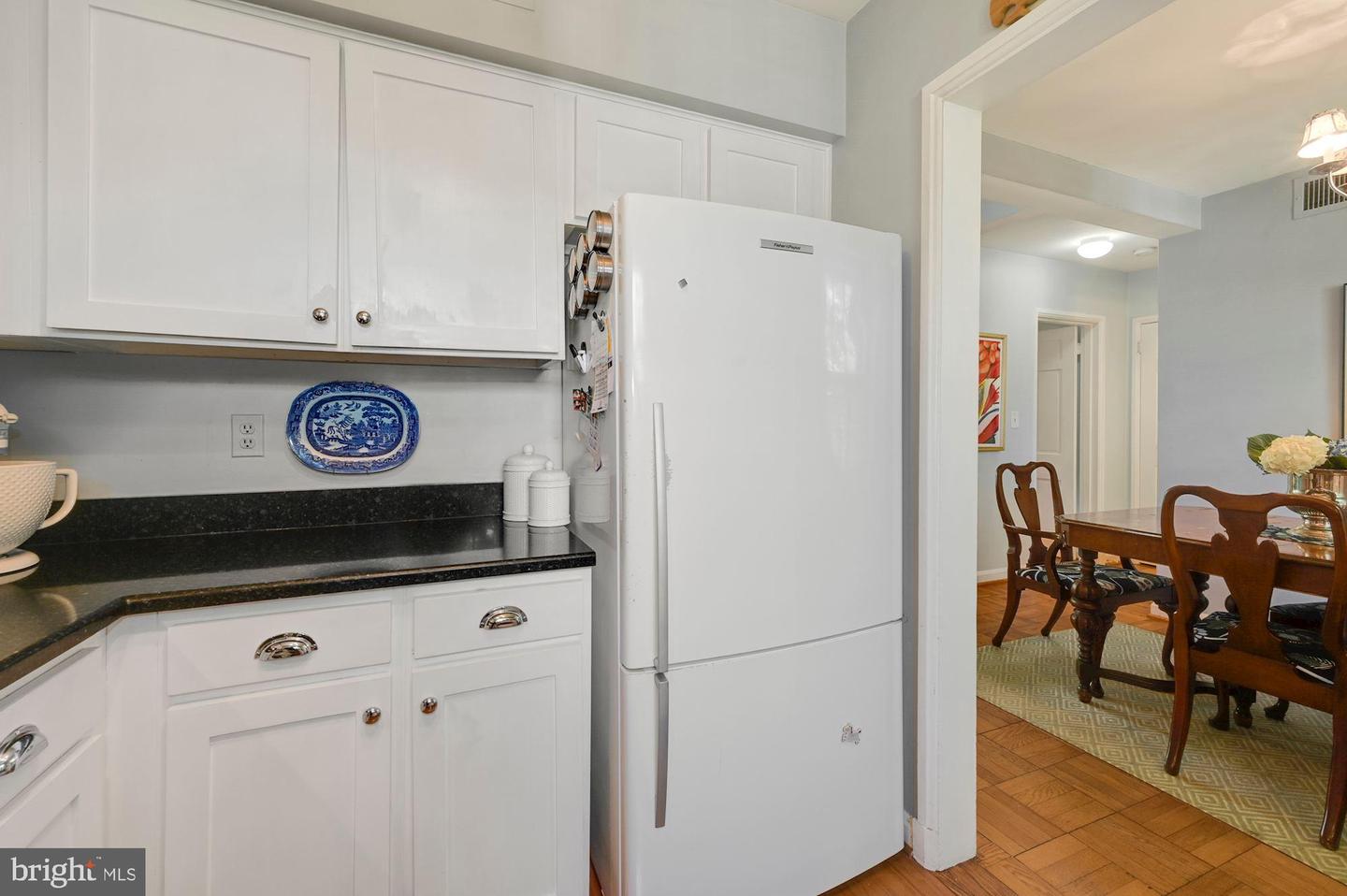 3864 PORTER STREET NW Unit: B362