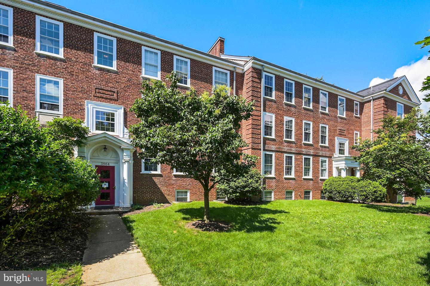 3864 PORTER STREET NW Unit: B362