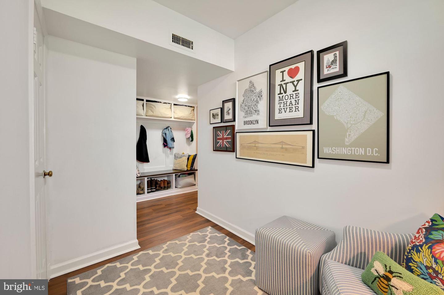 3864 PORTER STREET NW Unit: B362