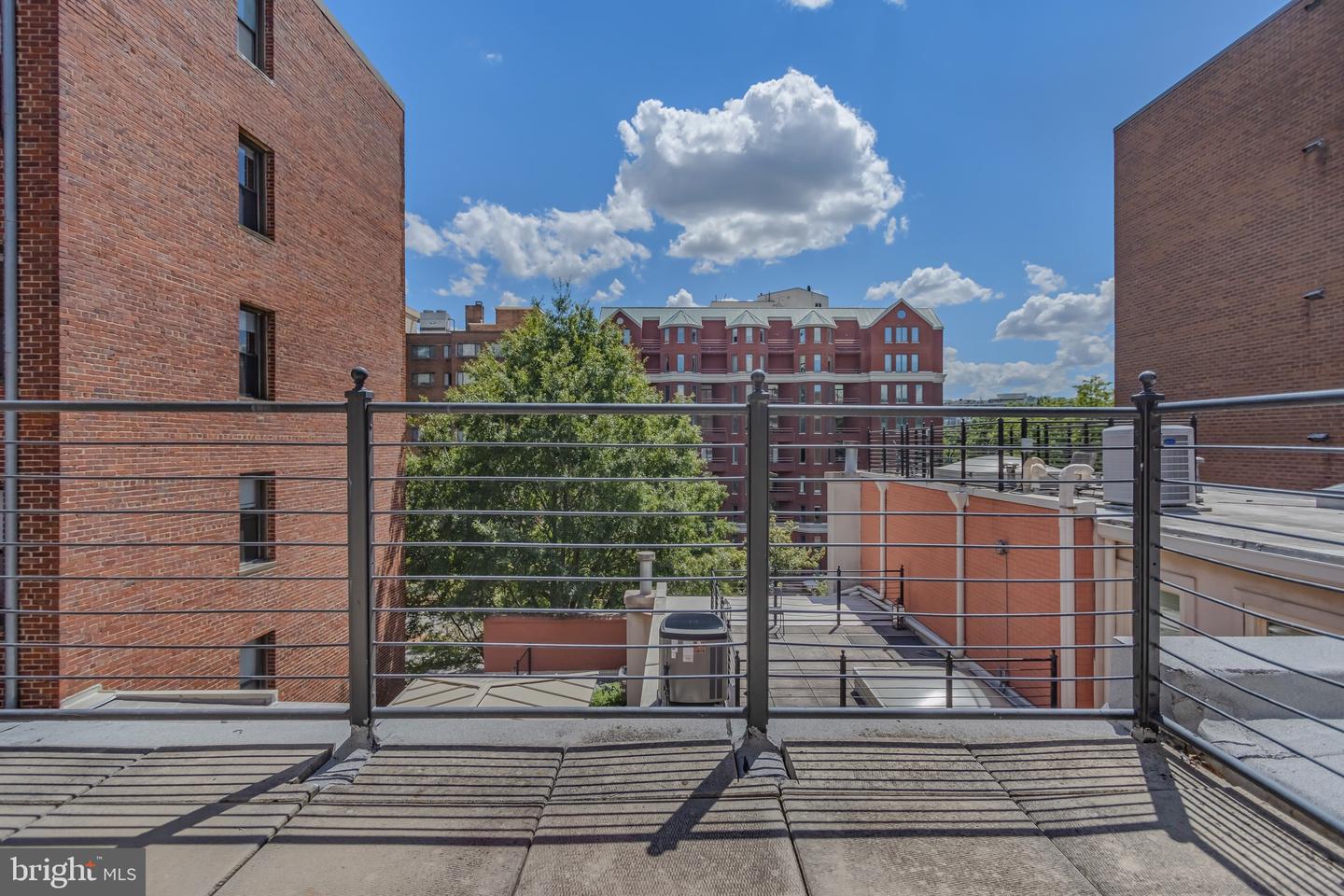 2527 K STREET NW