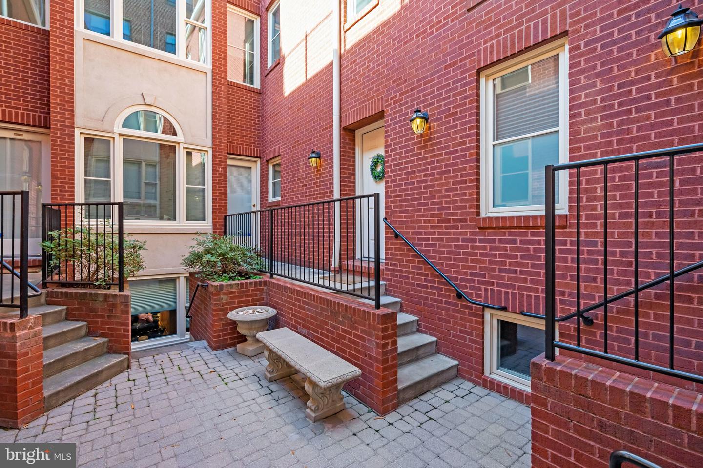 2527 K STREET NW