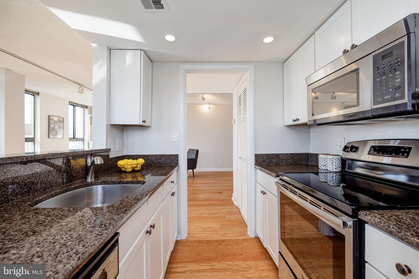 1700 17TH STREET NW Unit: 505