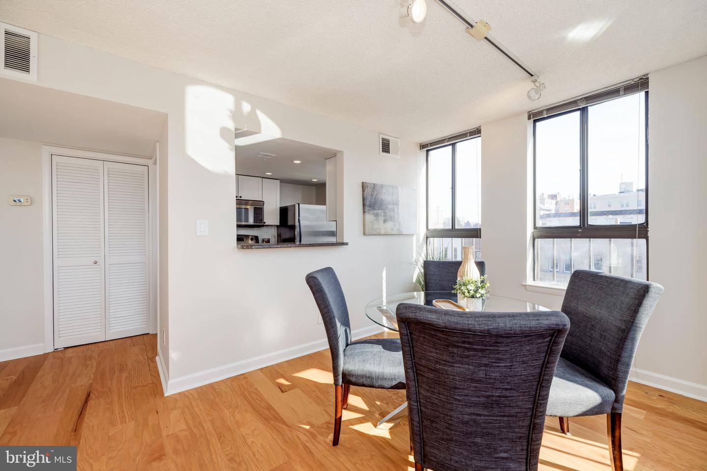 1700 17TH STREET NW Unit: 505