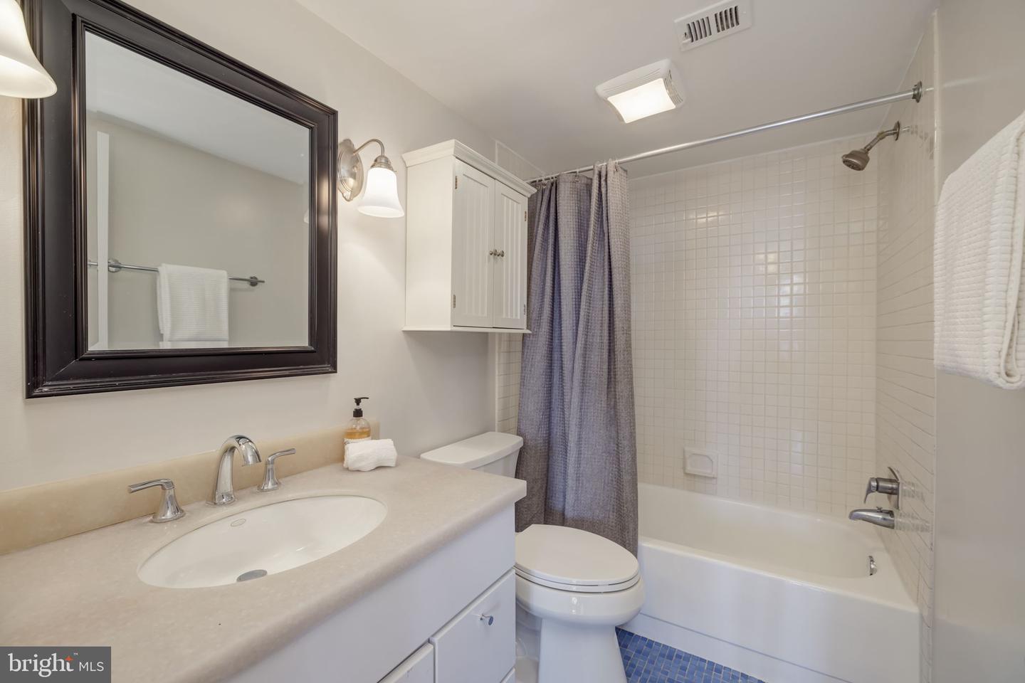 1700 17TH STREET NW Unit: 505