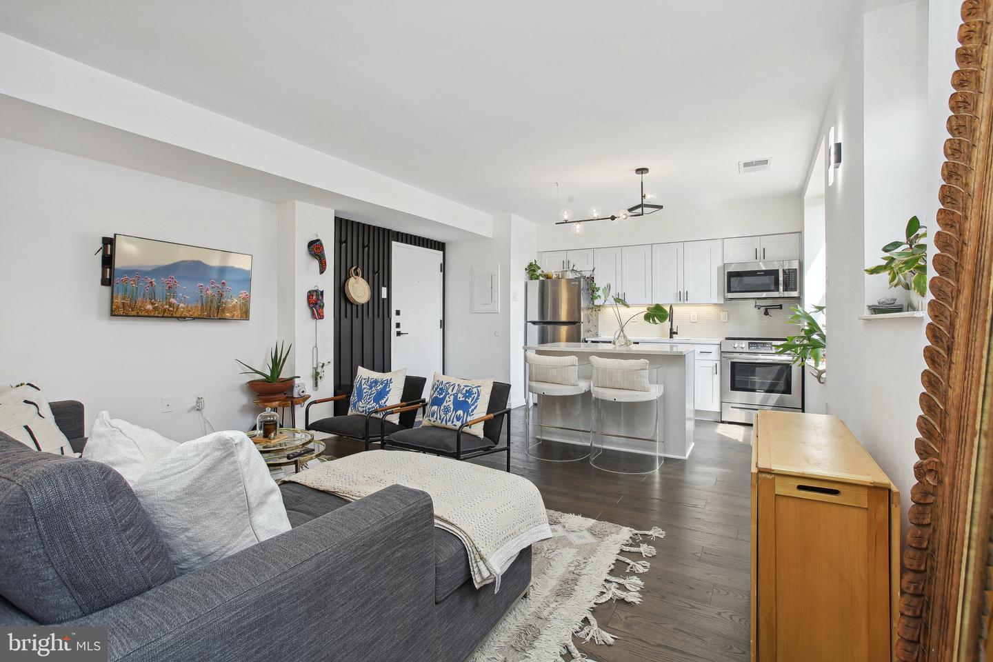 55 M STREET NW Unit: 304