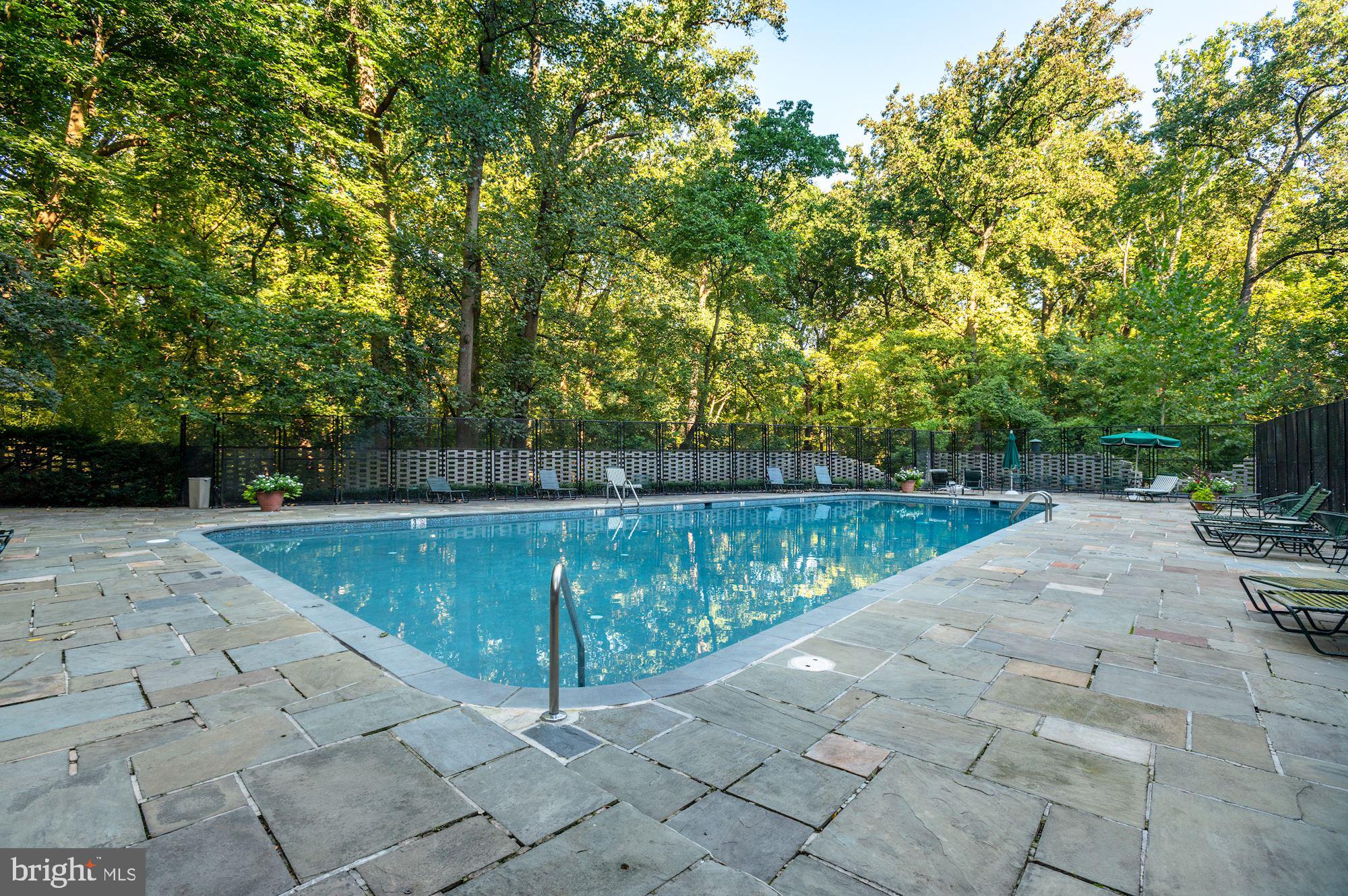 4101 CATHEDRAL AVENUE NW Unit: 107
