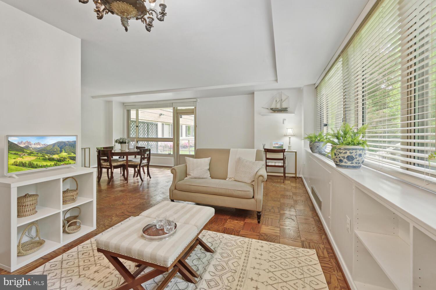 4101 CATHEDRAL AVENUE NW Unit: 107
