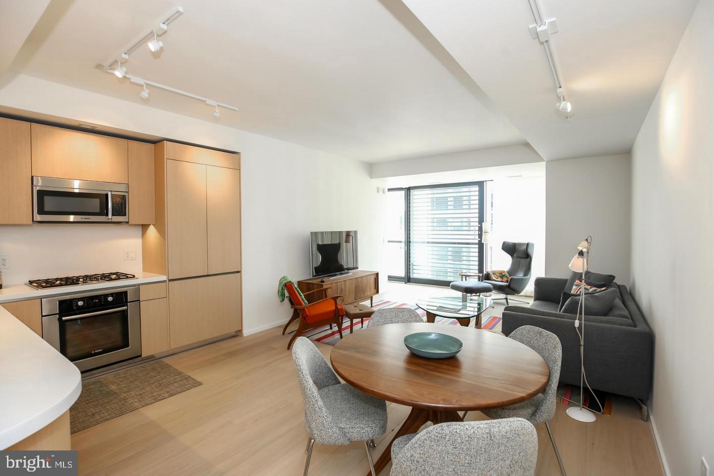 920 I St NW #713