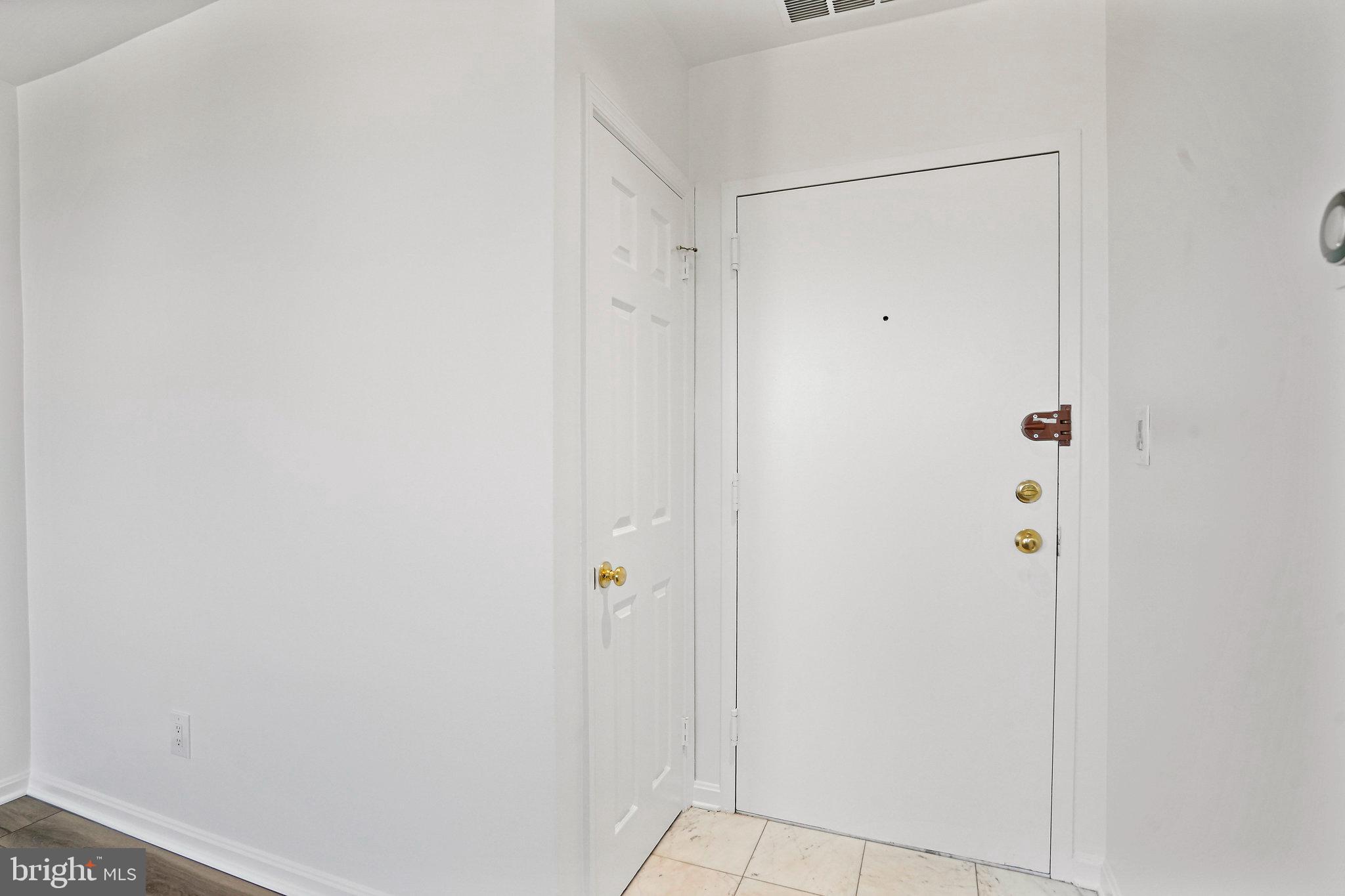 1920 S St NW #804