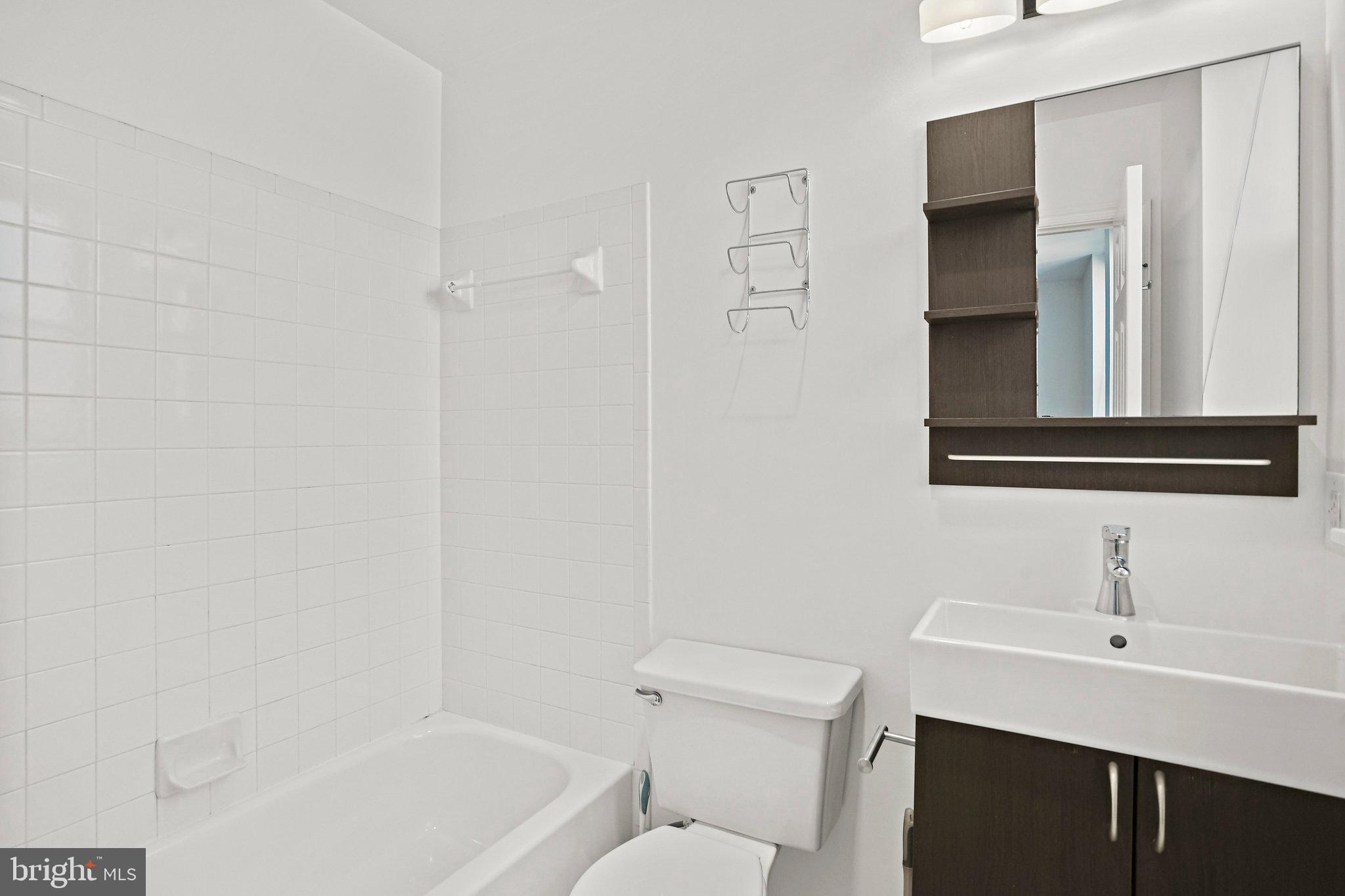 1920 S St NW #804