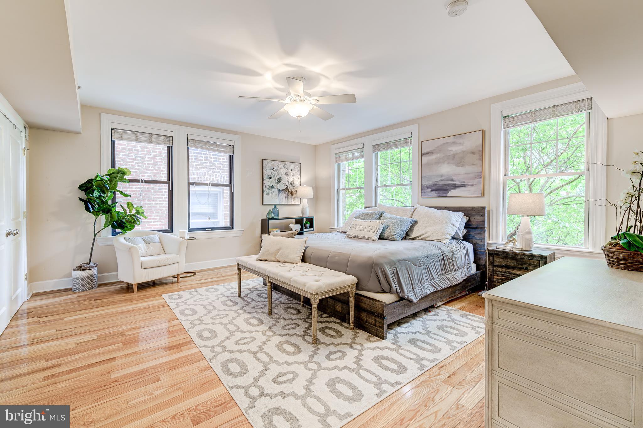 1858 California St NW #20