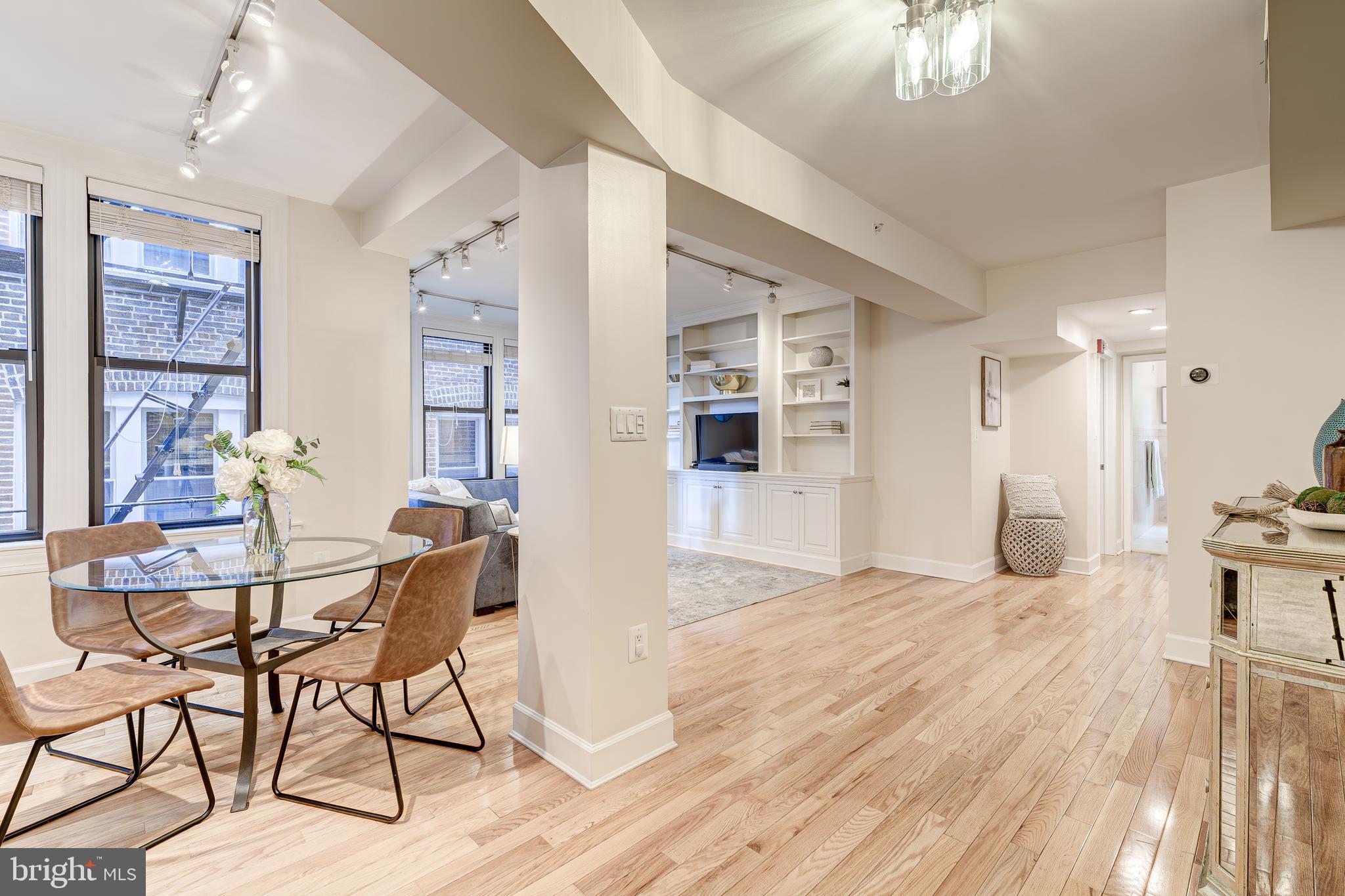 1858 California St NW #20