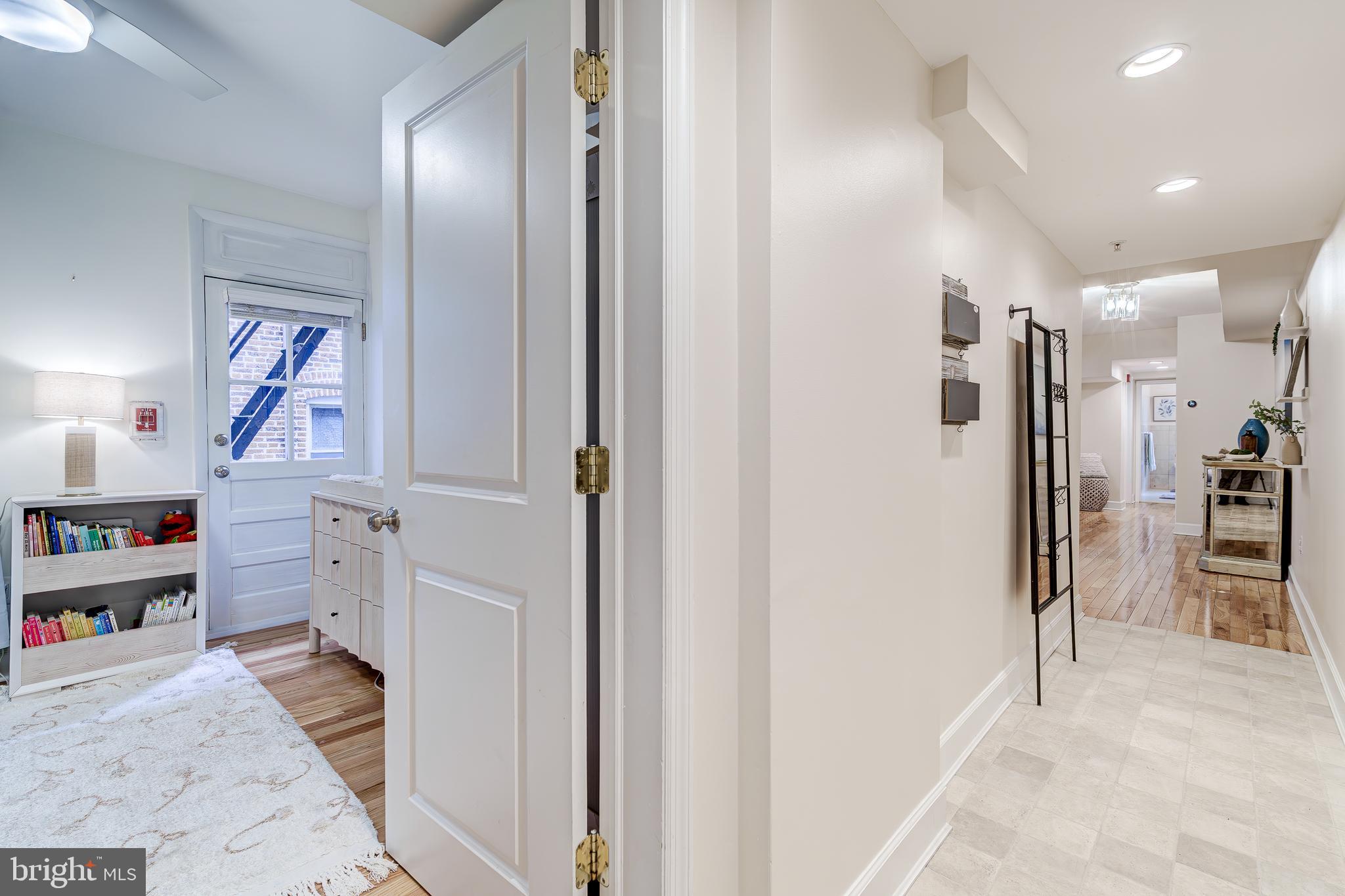 1858 California St NW #20