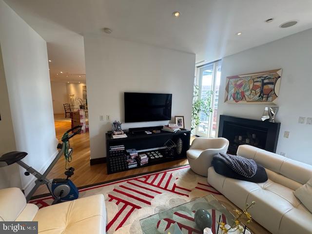 3316 CADYS ALLEY NW 202