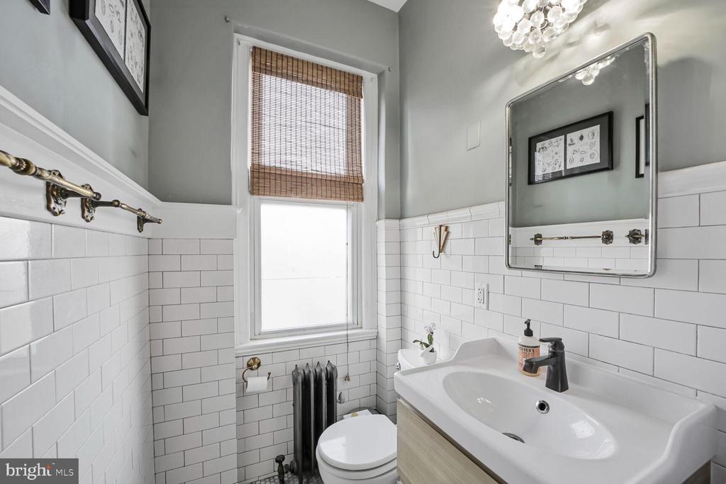 1526 17TH STREET NW Unit: 304