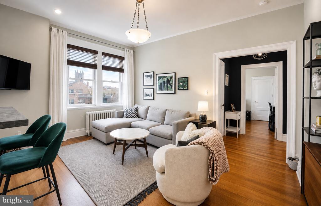 1526 17TH STREET NW Unit: 304