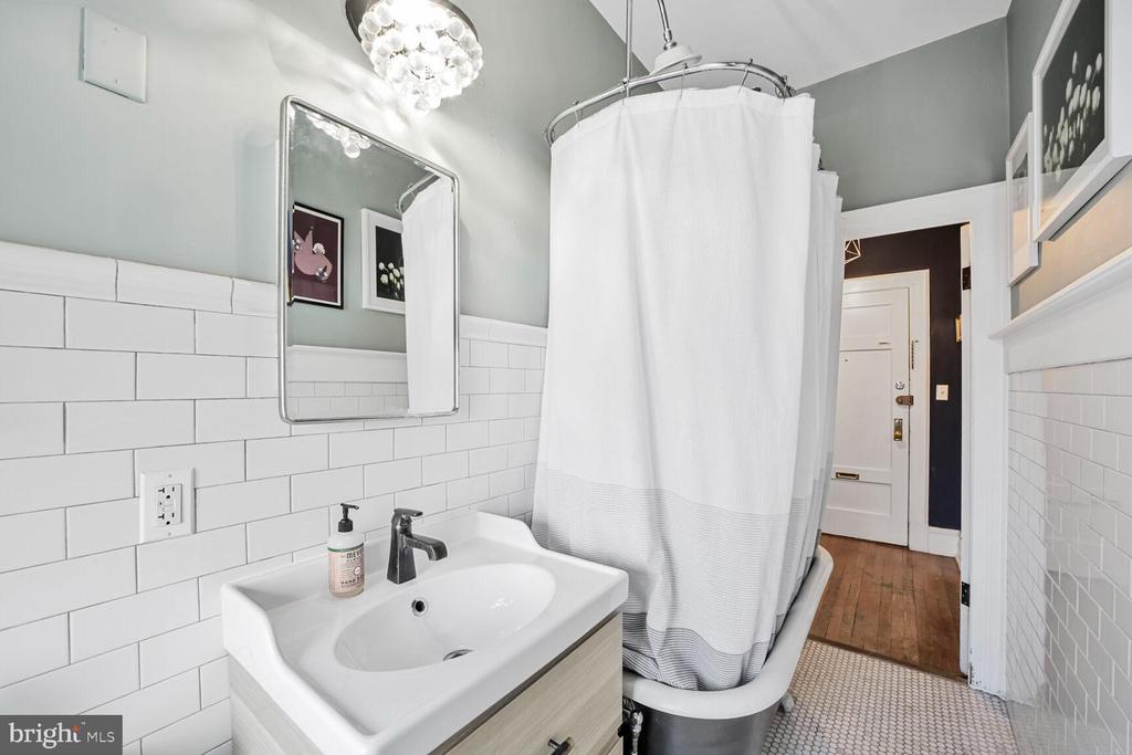 1526 17TH STREET NW Unit: 304