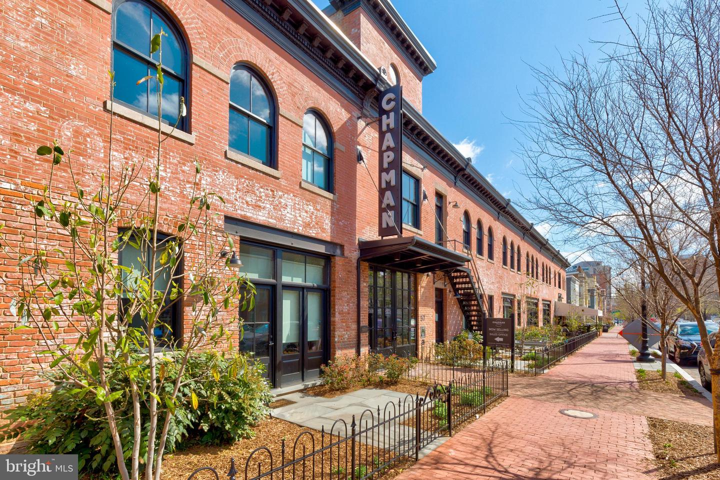 57 N St NW #329