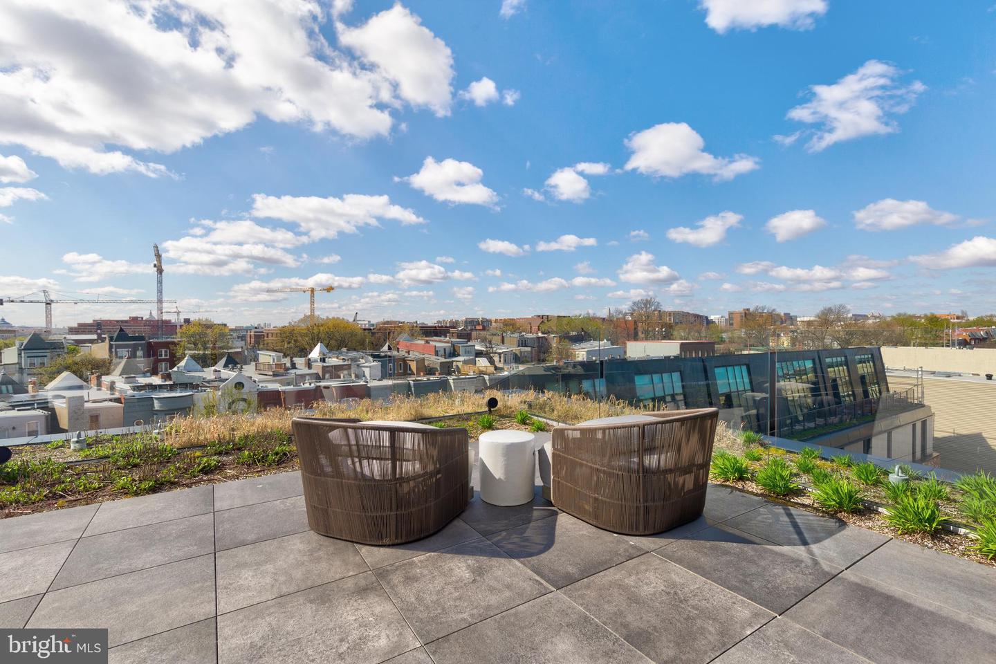 57 N St NW #329