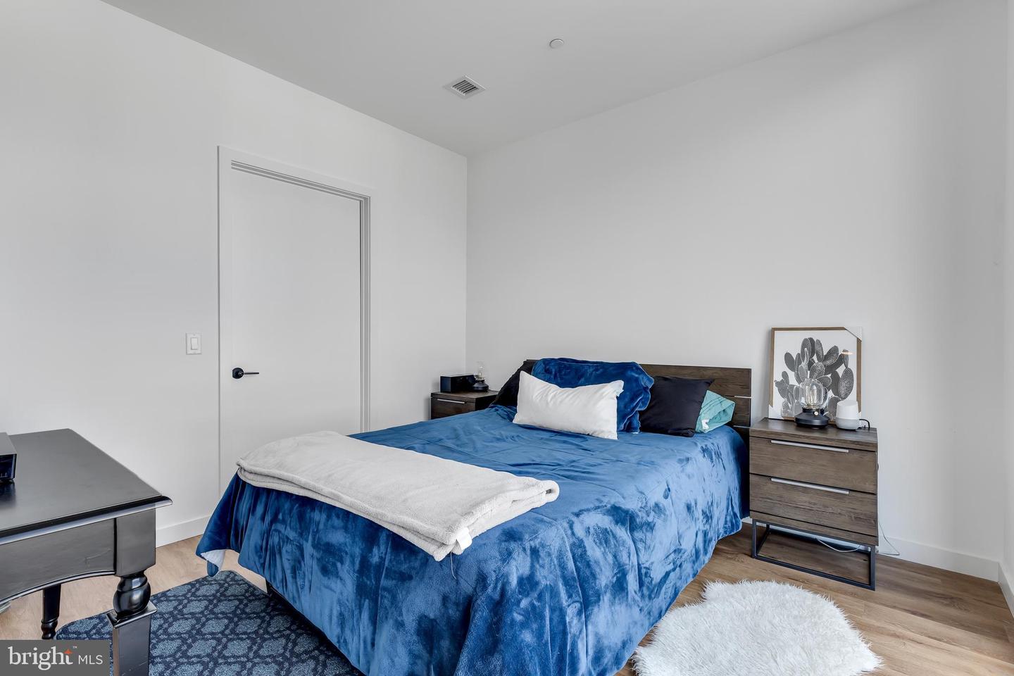 57 N St NW #329