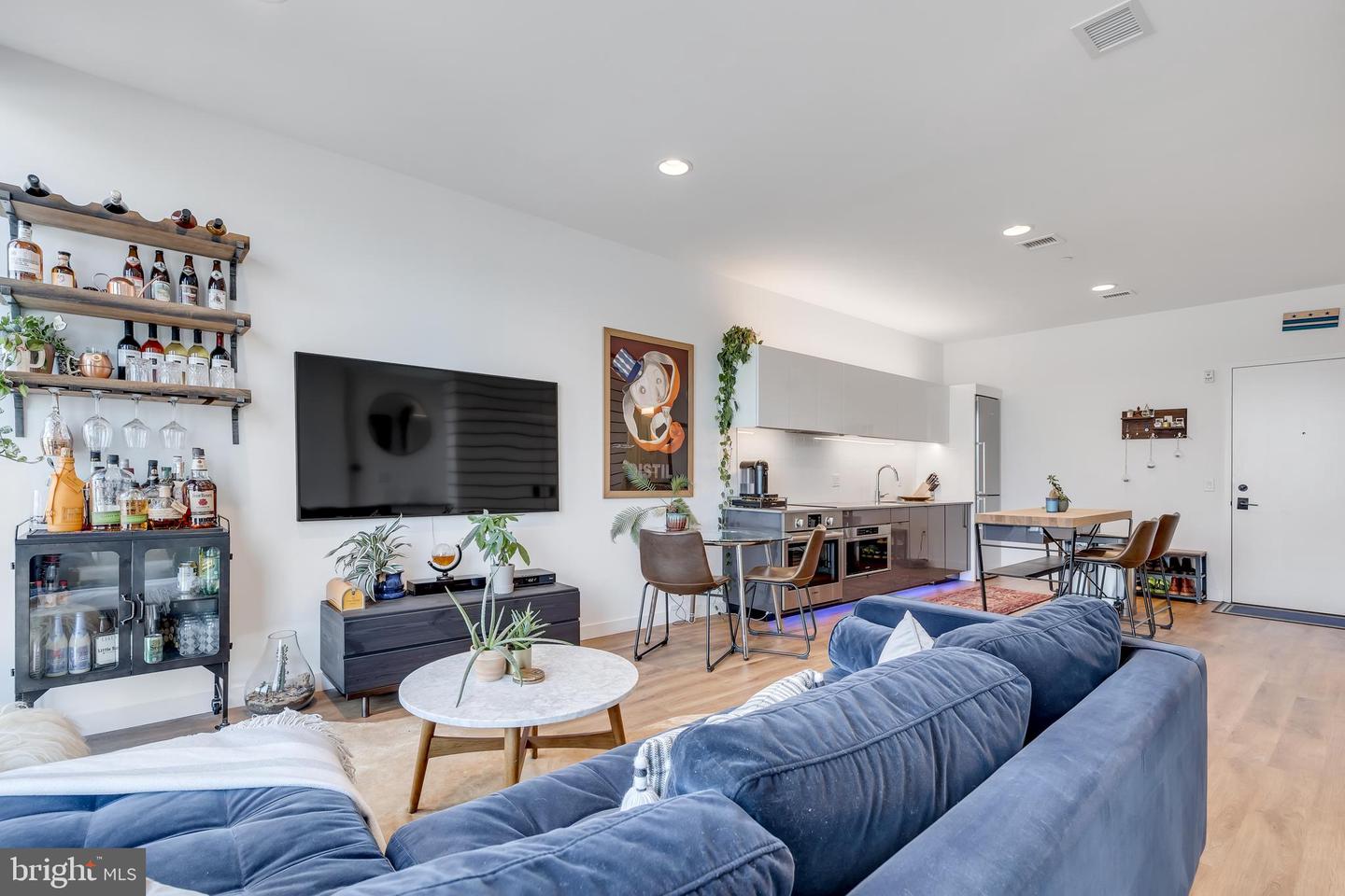 57 N St NW #329