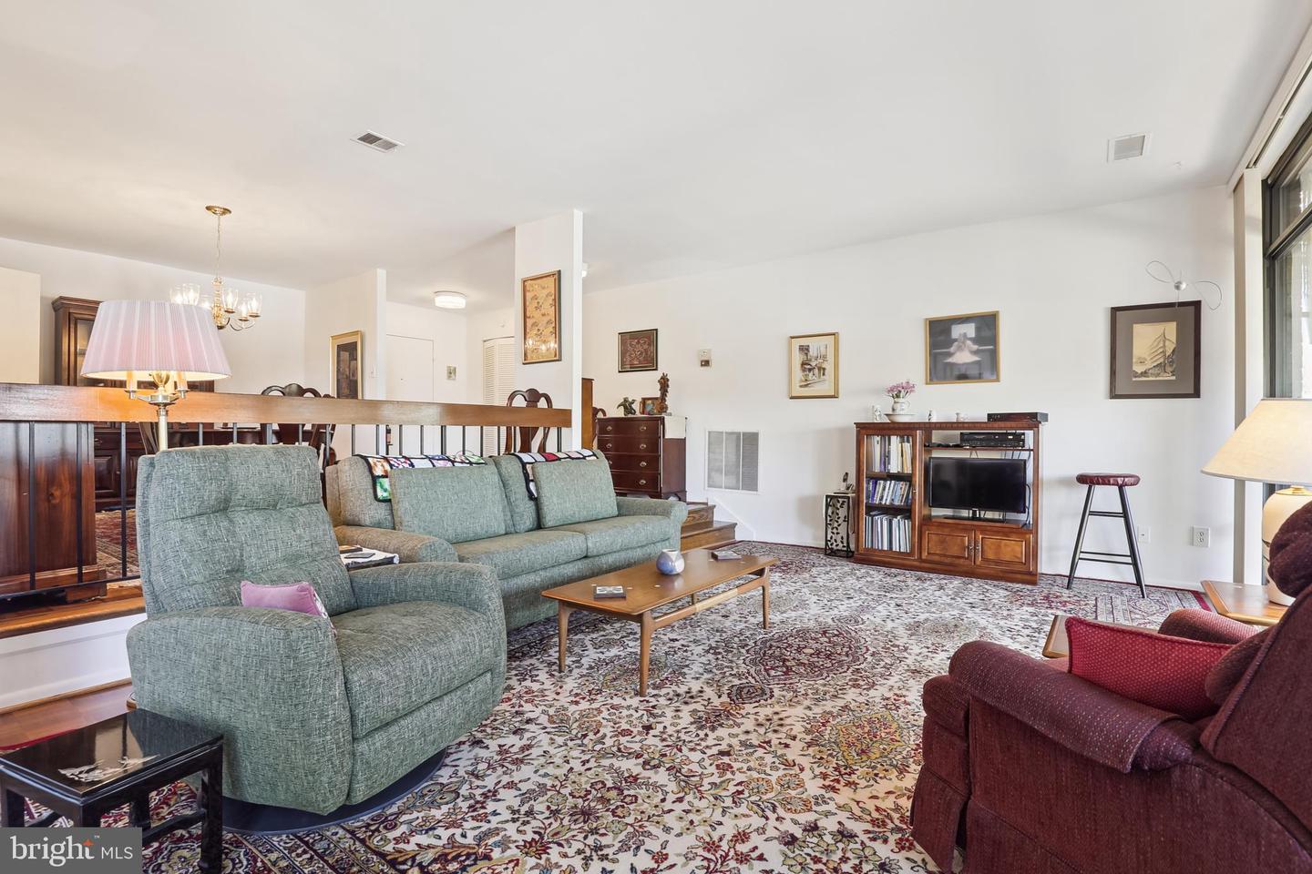 4932 SENTINEL DRIVE Unit: 405
