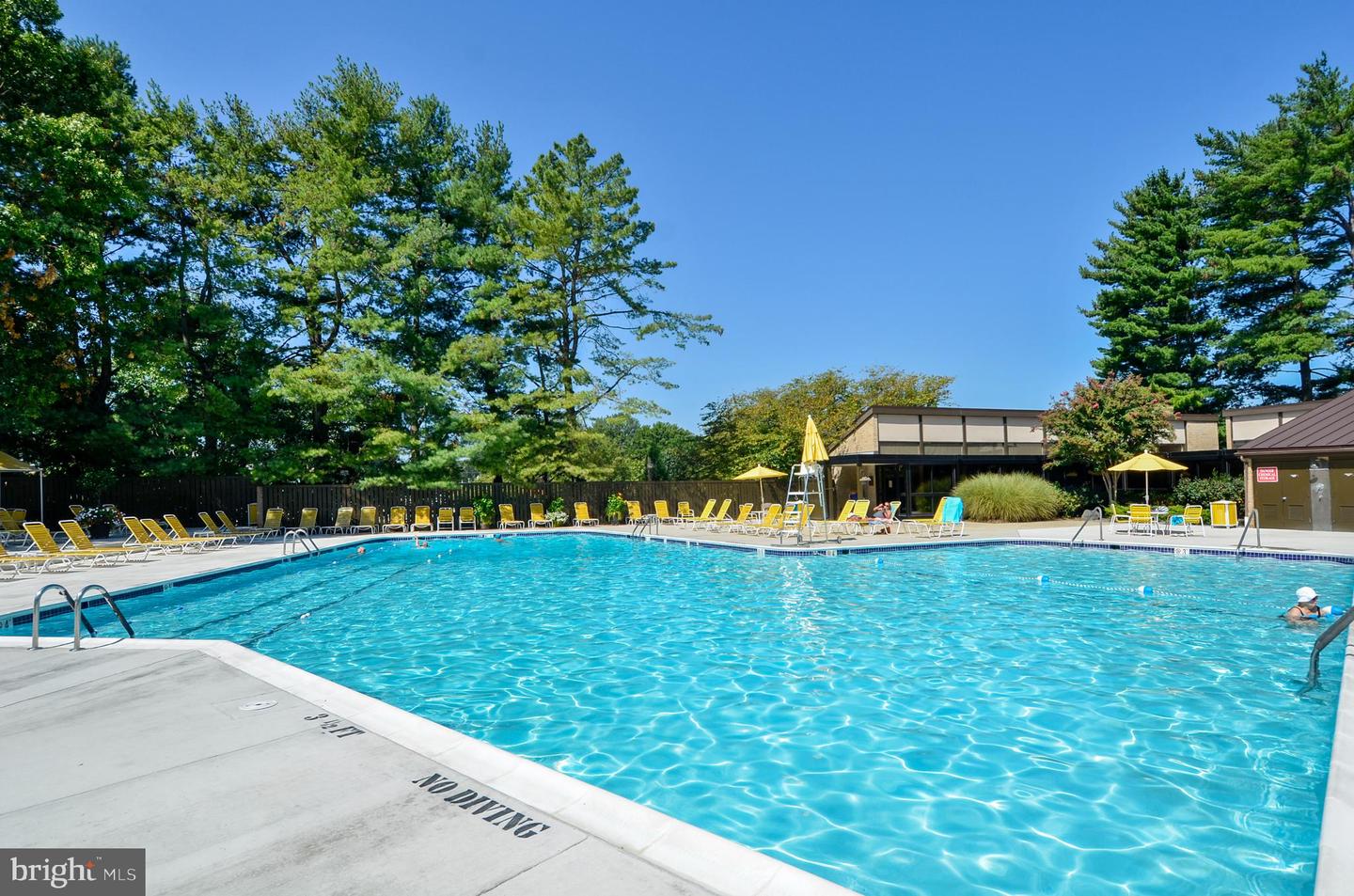 4932 SENTINEL DRIVE Unit: 405