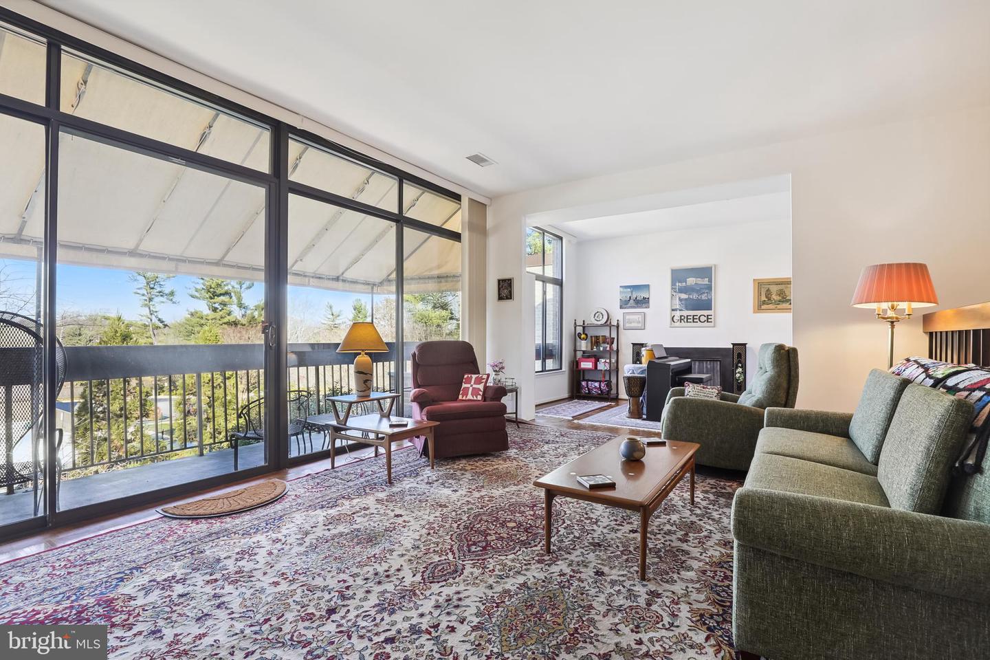 4932 SENTINEL DRIVE Unit: 405