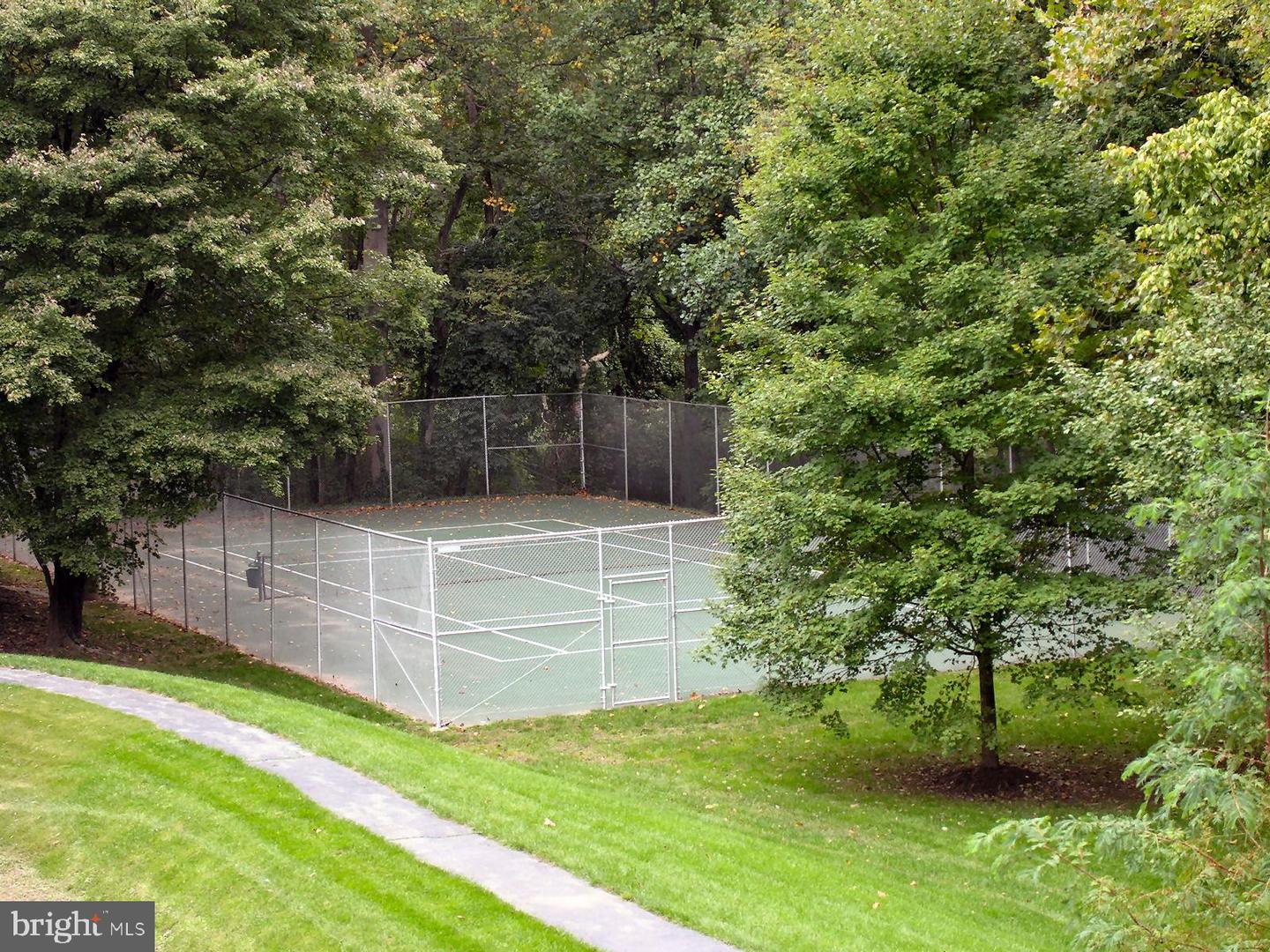 4932 SENTINEL DRIVE Unit: 405