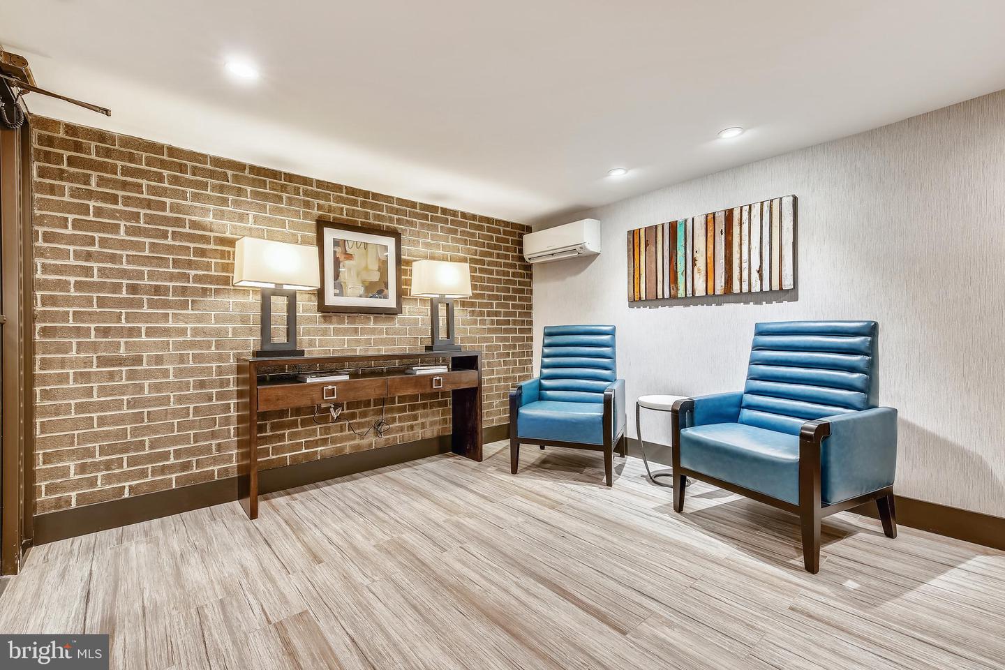 4932 SENTINEL DRIVE Unit: 405