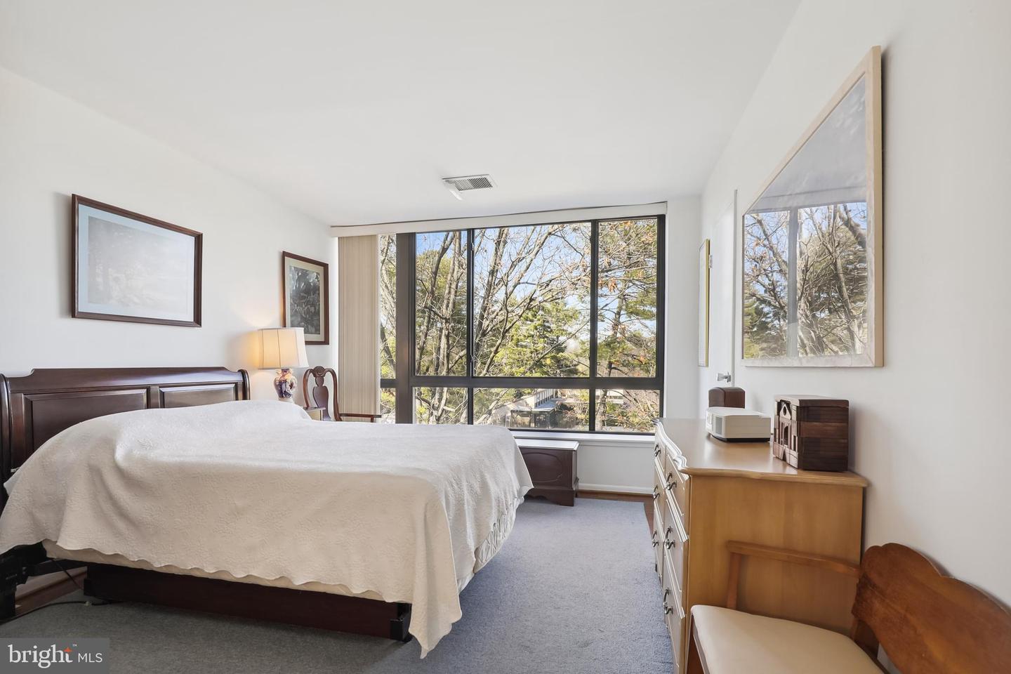 4932 SENTINEL DRIVE Unit: 405
