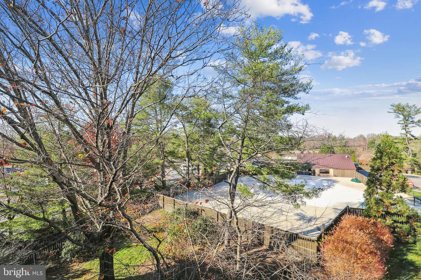 4932 SENTINEL DRIVE Unit: 405