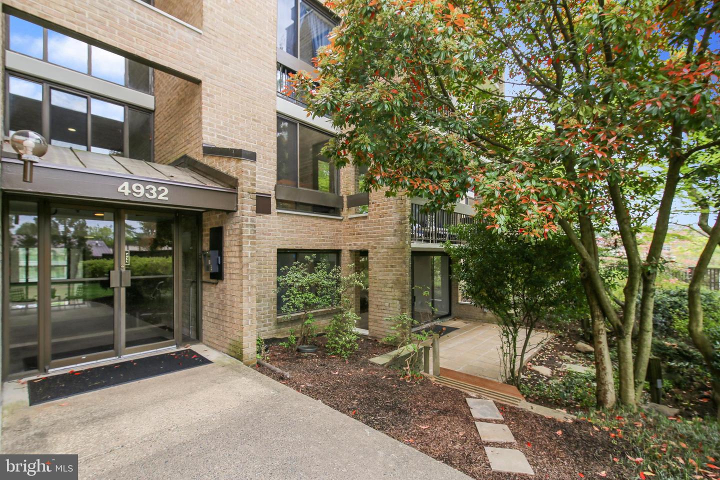 4932 SENTINEL DRIVE Unit: 405
