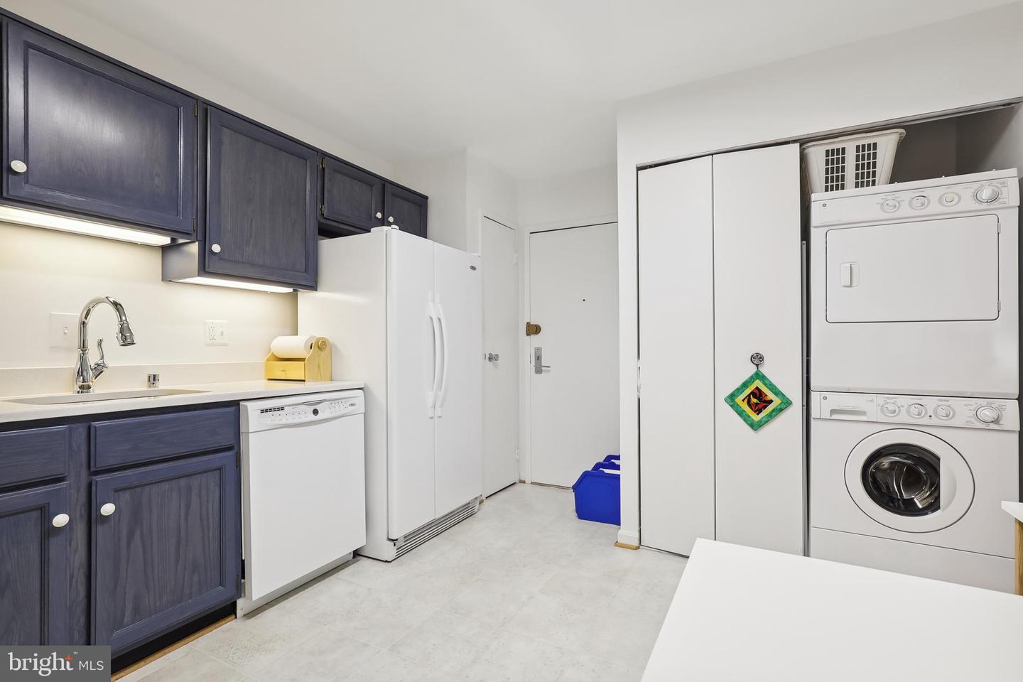 4932 SENTINEL DRIVE Unit: 405