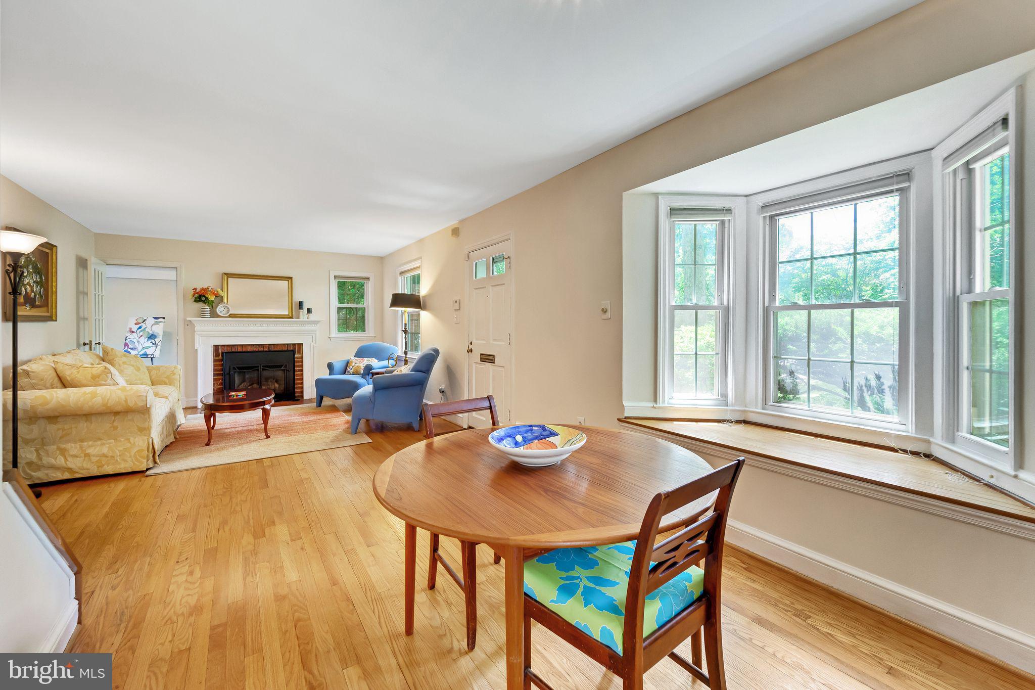 8907 Sudbury Rd