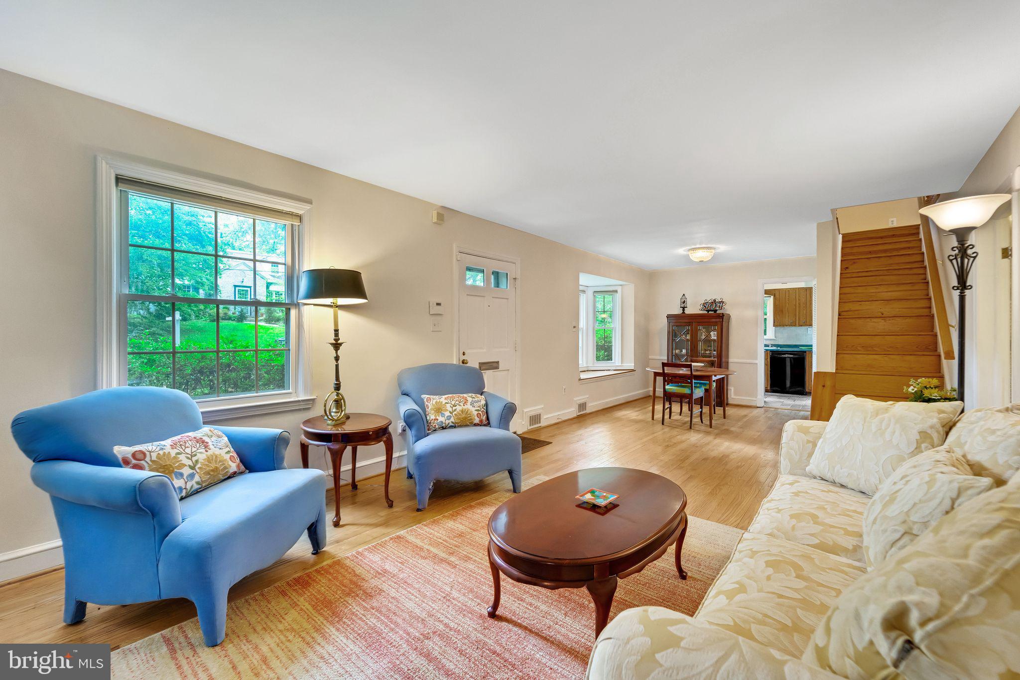 8907 Sudbury Rd