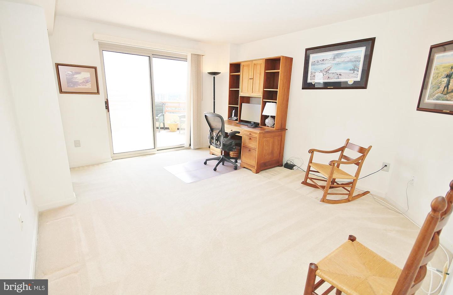 2151 JAMIESON AVENUE Unit: 1809
